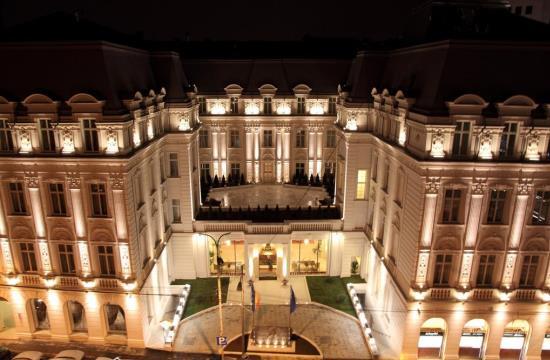 Bucharest Otopeni Airport to Grand Hotel Continental 