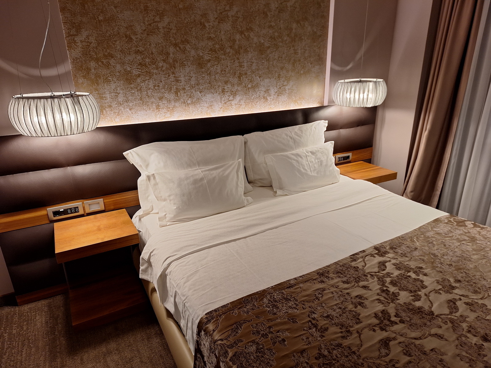 Rzeczywisty koszt transferu z lotniska w Bukareszcie 