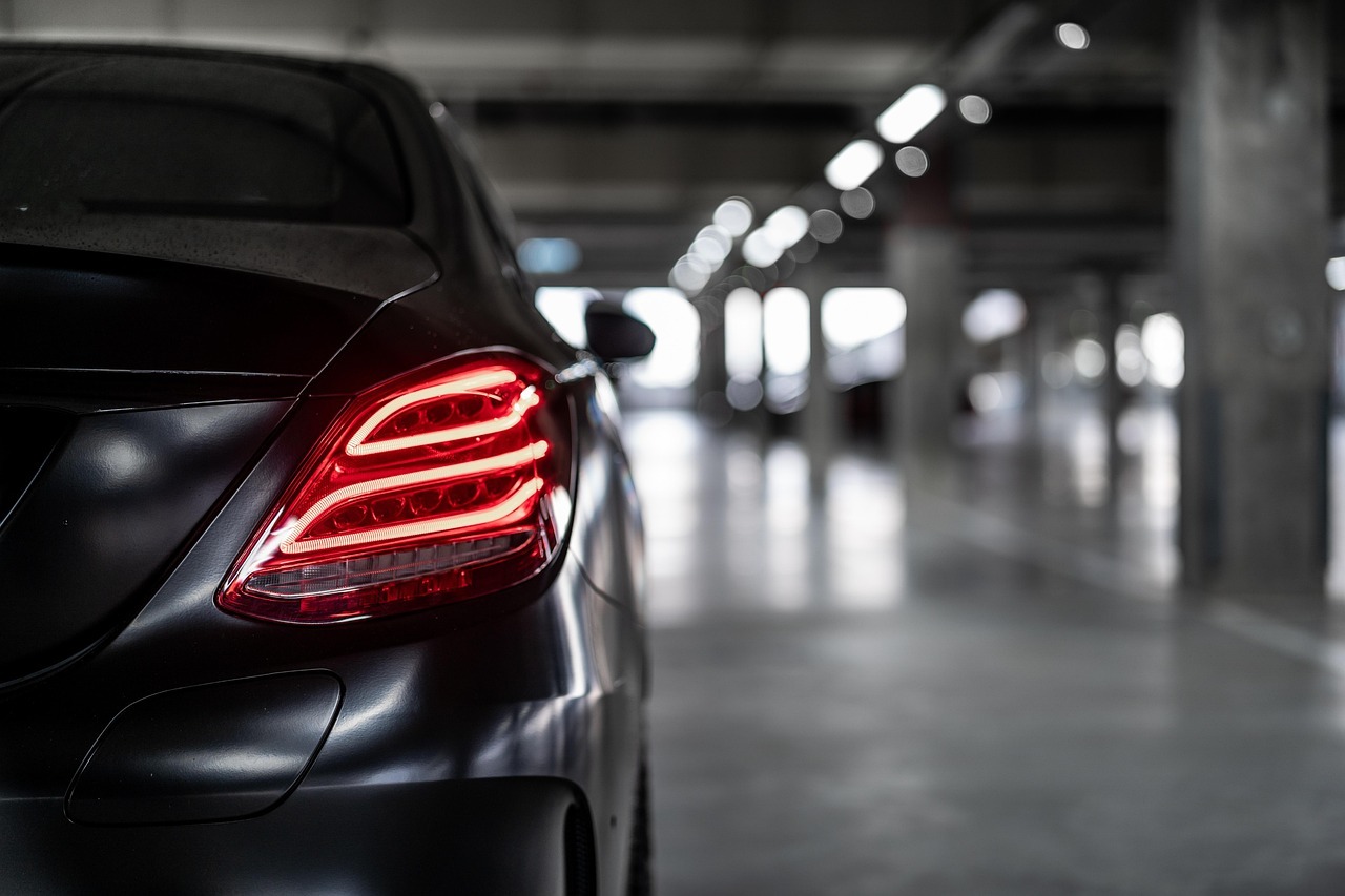 Tu guía completa para llegar al centro histórico de Bucarest 